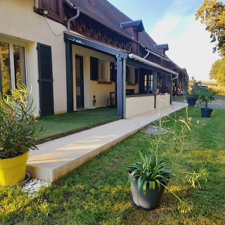 Gite Les Vignes Du Chateau - 4 Personnes Gehee Bagian luar foto